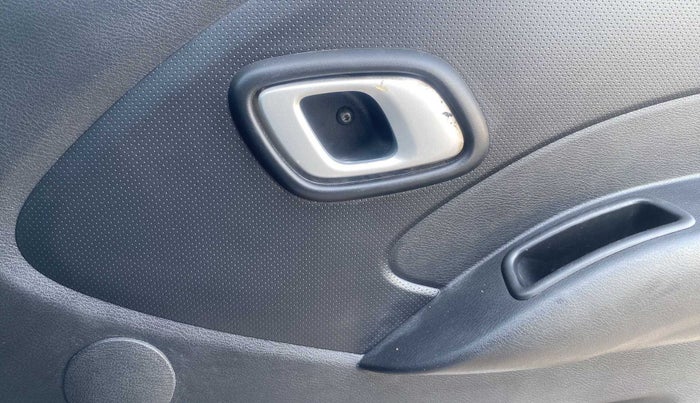 2018 Datsun Redi Go S 1.0 AMT, Petrol, Automatic, 16,740 km, Driver Side Door Panels Control