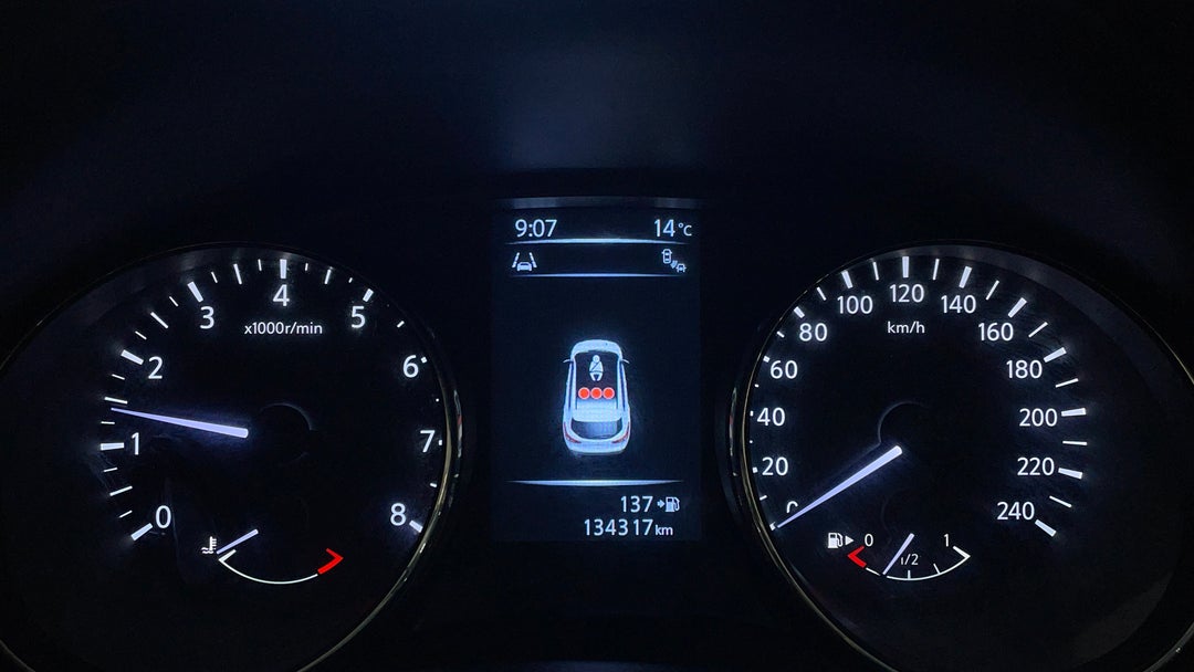 2015 Nissan Qashqai Ti, Manual, 134317 km, Odometer View