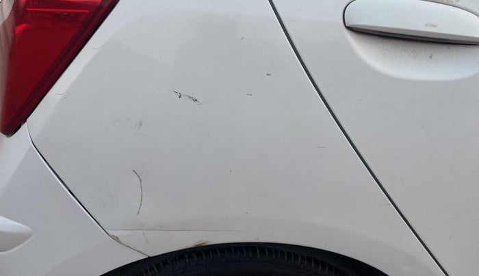 2013 Hyundai i10 SPORTZ 1.2, Petrol, Manual, 66,749 km, Right quarter panel - Minor scratches