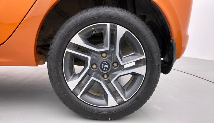2019 Tata Tiago XZ+ 1.2 Revotron, Petrol, Manual, 21,945 km, Left Rear Wheel