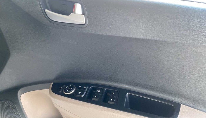 2019 Hyundai Grand i10 ASTA 1.2 KAPPA VTVT, Petrol, Manual, 23,324 km, Driver Side Door Panels Control
