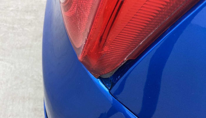 2012 Toyota Etios Liva GD, Diesel, Manual, 97,288 km, Right tail light - Minor damage