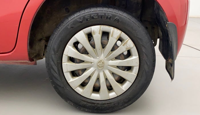 2013 Toyota Etios Liva G, Petrol, Manual, 87,572 km, Left Rear Wheel
