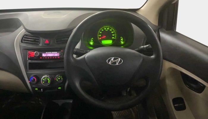 2012 Hyundai Eon ERA +, Petrol, Manual, 65,238 km, Steering Wheel Close Up