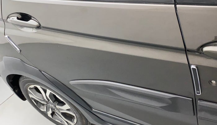 2019 Honda WR-V 1.2L I-VTEC S MT, Petrol, Manual, 45,557 km, Right rear door - Minor scratches