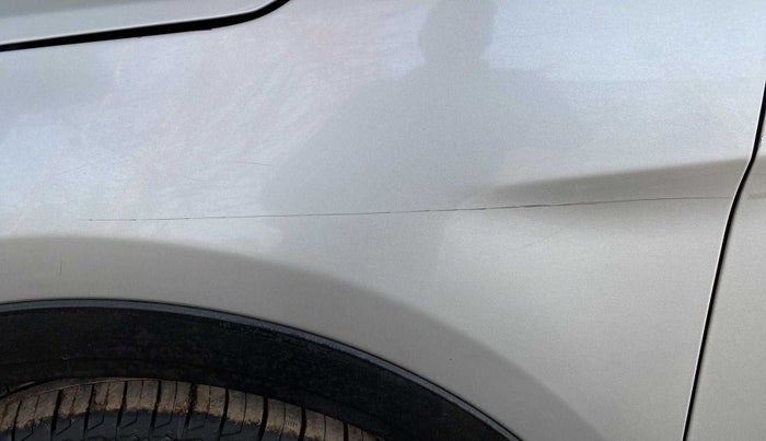2016 Hyundai Creta SX (O) 1.6 DIESEL, Diesel, Manual, 61,840 km, Left fender - Minor scratches