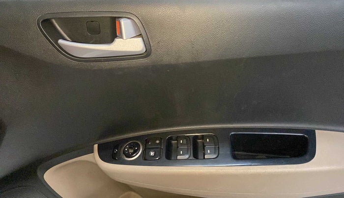 2017 Hyundai Xcent S 1.2 CRDI, Diesel, Manual, 60,758 km, Driver Side Door Panels Control