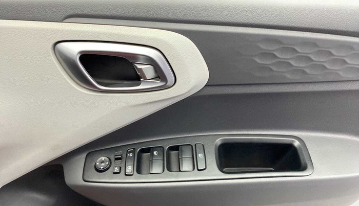 2019 Hyundai GRAND I10 NIOS SPORTZ AMT 1.2 KAPPA VTVT, Petrol, Automatic, 52,699 km, Driver Side Door Panels Control