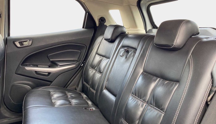 2019 Ford Ecosport TITANIUM 1.5L DIESEL, Diesel, Manual, 72,477 km, Right Side Rear Door Cabin