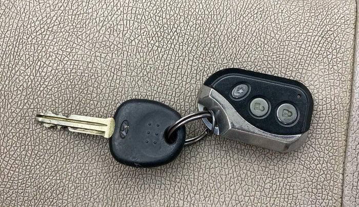 2012 Hyundai i10 ERA 1.1, Petrol, Manual, 64,316 km, Lock system - Remote key not functional