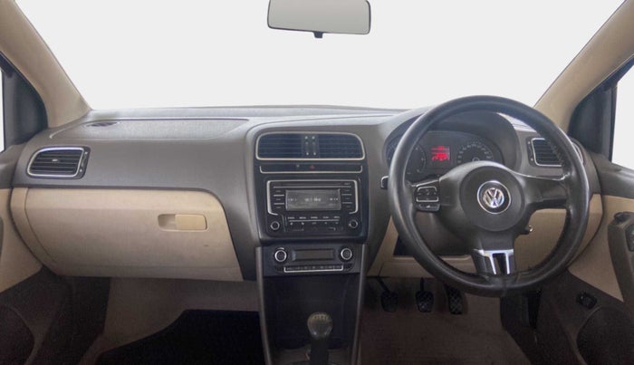 2014 Volkswagen Vento HIGHLINE DIESEL 1.6, Diesel, Manual, 1,05,713 km, Dashboard