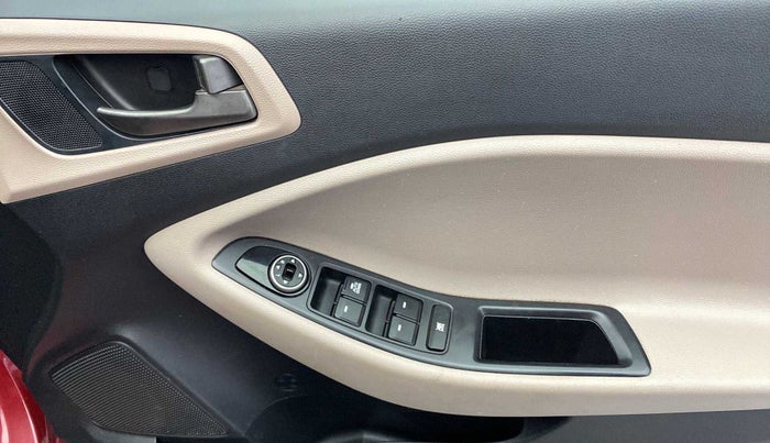 2017 Hyundai Elite i20 MAGNA EXECUTIVE 1.2, Petrol, Manual, 76,542 km, Driver Side Door Panels Control