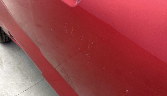2016 Datsun Redi Go T (O), Petrol, Manual, 29,014 km, Driver-side door - Minor scratches