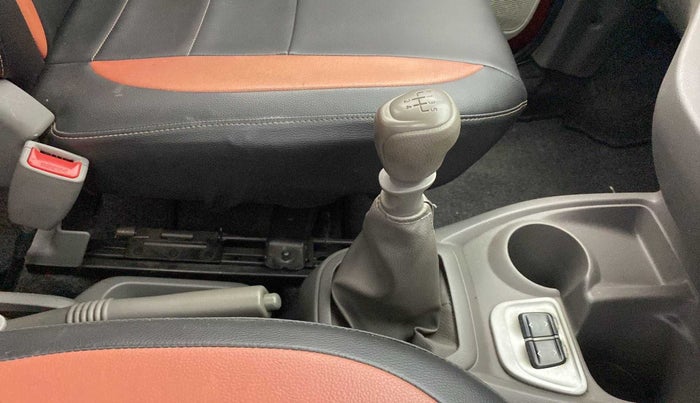 2016 Datsun Redi Go T (O), Petrol, Manual, 29,014 km, Gear Lever