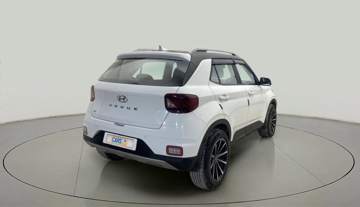 2020 Hyundai VENUE SX 1.5 CRDI, Diesel, Manual, 37,743 km, Right Back Diagonal