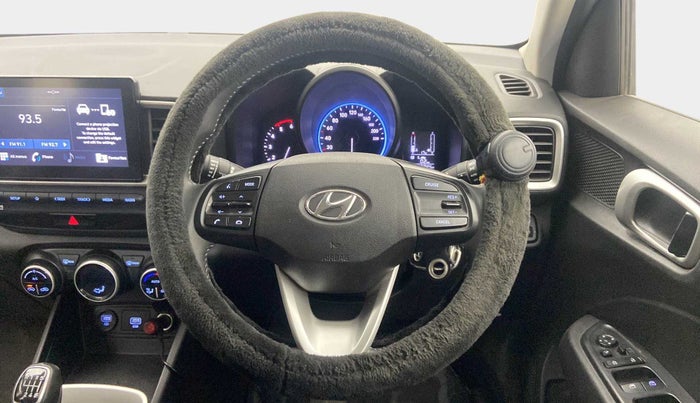 2020 Hyundai VENUE SX 1.5 CRDI, Diesel, Manual, 37,743 km, Steering Wheel Close Up
