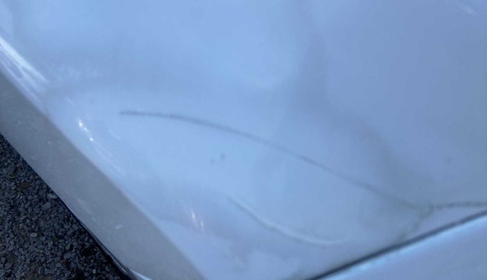 2017 Datsun Redi Go T (O), Petrol, Manual, 75,695 km, Right fender - Slight discoloration