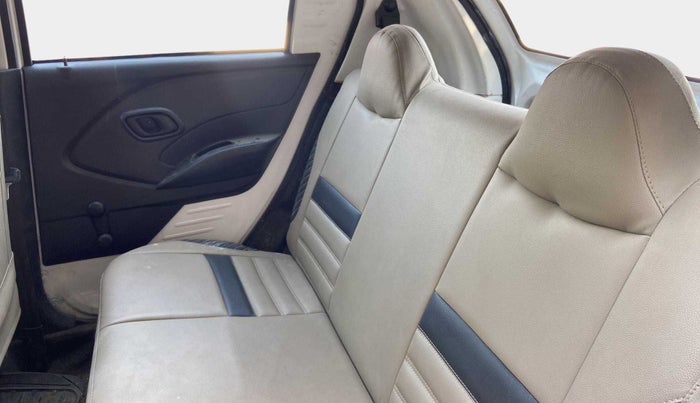 2017 Datsun Redi Go T (O), Petrol, Manual, 75,695 km, Right Side Rear Door Cabin