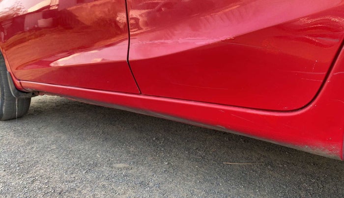 2018 Honda Brio S(O) MT, Petrol, Manual, 98,359 km, Left running board - Minor scratches