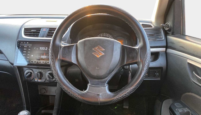 2015 Maruti Swift LXI (O), Petrol, Manual, 93,713 km, Steering Wheel Close Up