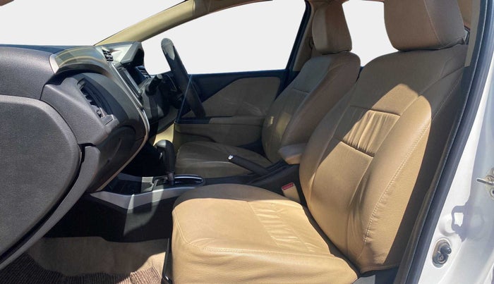 2017 Honda City 1.5L I-VTE V CVT, Petrol, Automatic, 47,736 km, Right Side Front Door Cabin