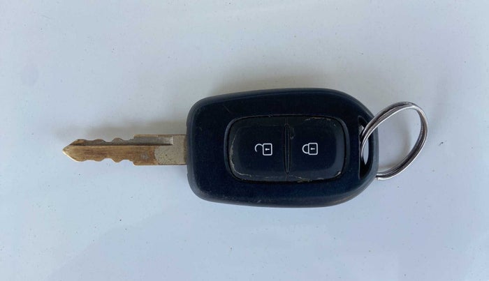 2018 Datsun Redi Go T(O) 0.8L LIMITED EDITION, Petrol, Manual, 65,941 km, Key Close Up