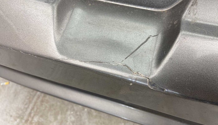 2018 Maruti Swift VXI, Petrol, Manual, 59,986 km, Rear bumper - Paint is slightly damaged
