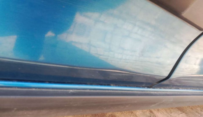 2018 Maruti IGNIS ZETA 1.2, Petrol, Manual, 82,099 km, Right rear door - Slightly dented