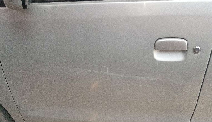 2018 Maruti Wagon R 1.0 VXI+, Petrol, Manual, 22,259 km, Front passenger door - Minor scratches