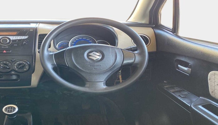 2018 Maruti Wagon R 1.0 VXI+, Petrol, Manual, 22,259 km, Steering Wheel Close Up