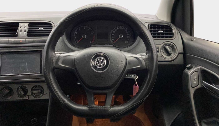 2016 Volkswagen Polo COMFORTLINE 1.2L, Petrol, Manual, 44,232 km, Steering Wheel Close Up
