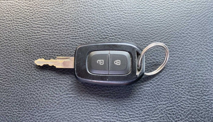 2018 Datsun Redi Go S 1.0 AMT, Petrol, Automatic, 66,082 km, Key Close Up