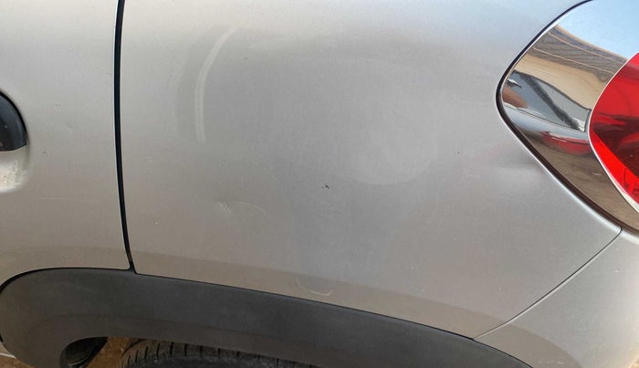 2016 Renault Kwid RXT 1.0, Petrol, Manual, 92,632 km, Left quarter panel - Slightly dented