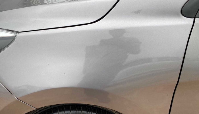 2016 Maruti Celerio ZXI, Petrol, Manual, 98,244 km, Left fender - Paint has minor damage