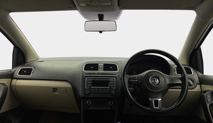 2013 Volkswagen Polo HIGHLINE1.2L, Petrol, Manual, 54,509 km, Dashboard