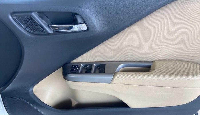 2015 Honda City 1.5L I-VTEC V MT, Petrol, Manual, 89,114 km, Driver Side Door Panels Control
