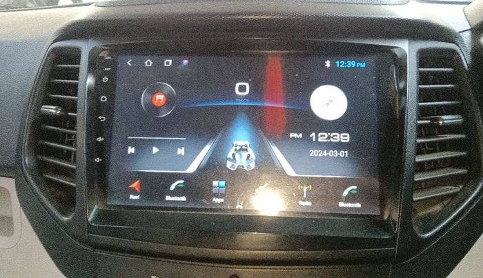 2022 Mahindra XUV300 W6 1.2 PETROL, Petrol, Manual, 15,440 km, Infotainment system - GPS Card not working/missing