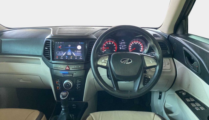 2022 Mahindra XUV300 W6 1.2 PETROL, Petrol, Manual, 15,440 km, Steering Wheel Close Up