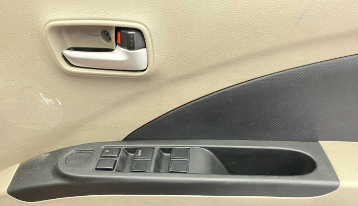 2016 Maruti Celerio VXI AMT, Petrol, Automatic, 58,494 km, Driver Side Door Panels Control