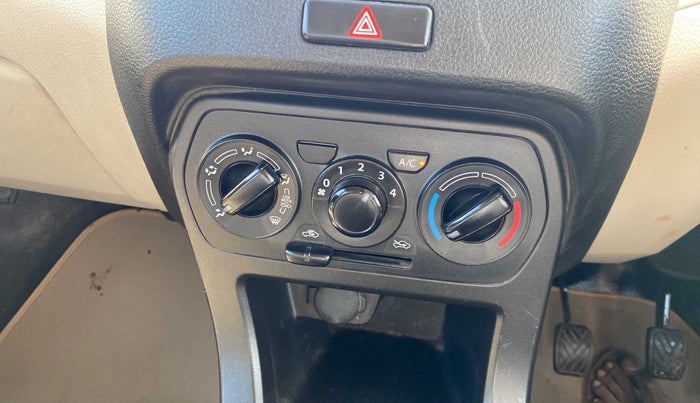 2019 Maruti New Wagon-R VXI 1.2, Petrol, Manual, 51,140 km, AC Unit - Directional switch has minor damage