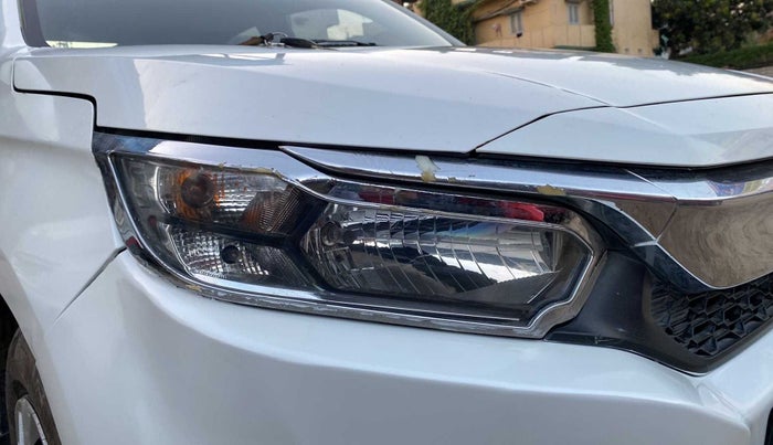 2019 Honda Amaze 1.2L I-VTEC S, Petrol, Manual, 75,149 km, Right headlight - Minor scratches