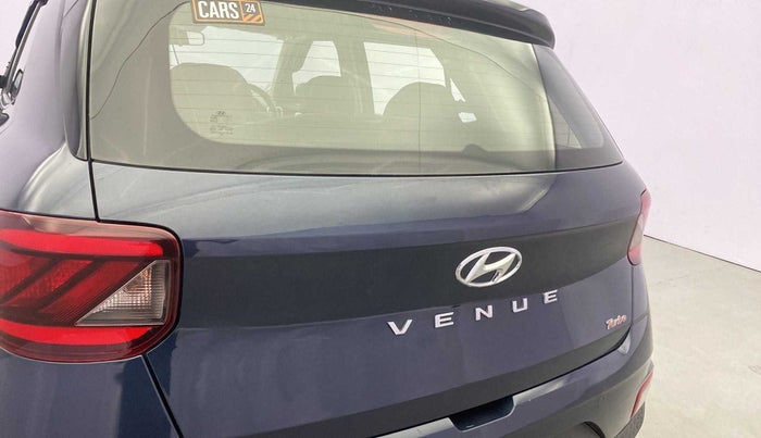 2019 Hyundai VENUE S 1.0 TURBO MT, Petrol, Manual, 38,565 km, Dicky (Boot door) - Slightly dented