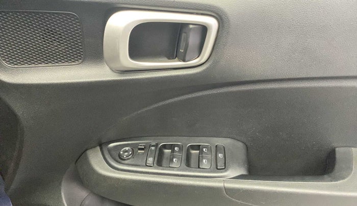 2019 Hyundai VENUE S 1.0 TURBO MT, Petrol, Manual, 38,565 km, Driver Side Door Panels Control