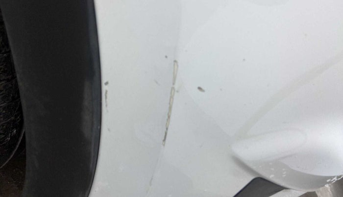 2016 Hyundai Creta E PLUS 1.6 PETROL, Petrol, Manual, 66,040 km, Front bumper - Minor scratches