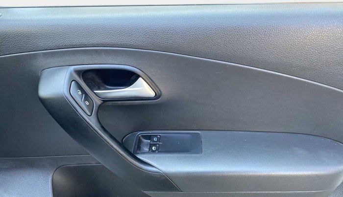 2021 Volkswagen Polo TRENDLINE 1.0L, Petrol, Manual, 29,565 km, Driver Side Door Panels Control