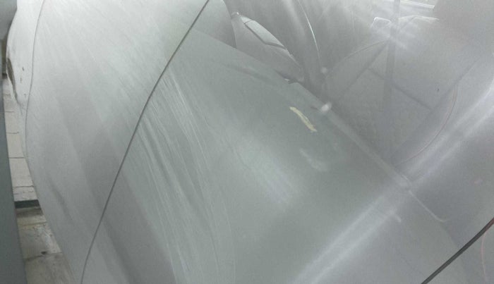 2020 Hyundai VENUE S 1.2, Petrol, Manual, 26,467 km, Front windshield - Minor spot on windshield