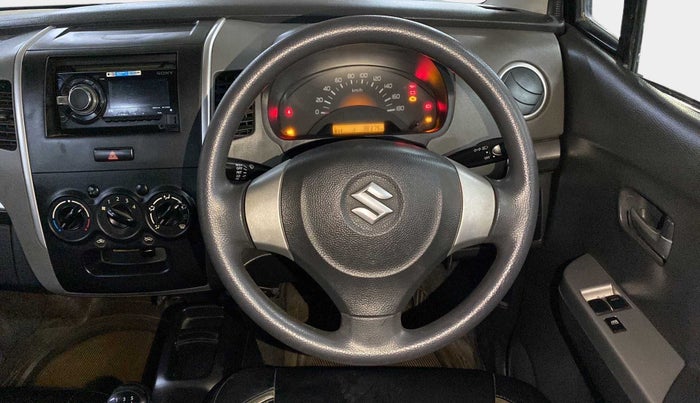 2012 Maruti Wagon R 1.0 LXI, Petrol, Manual, 38,374 km, Steering Wheel Close Up