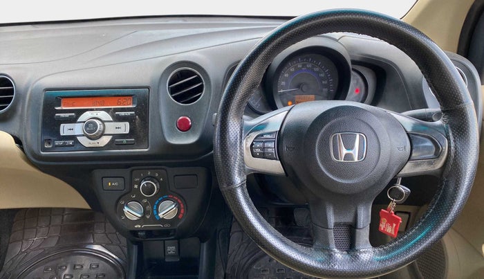 2015 Honda Amaze 1.2L I-VTEC S, Petrol, Manual, 95,981 km, Steering Wheel Close Up