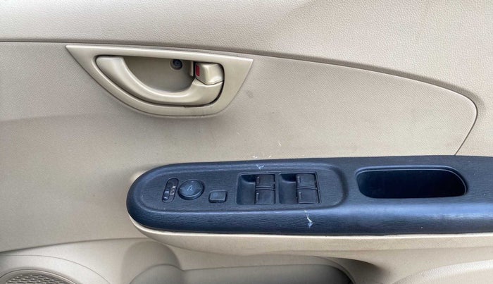 2015 Honda Amaze 1.2L I-VTEC S, Petrol, Manual, 95,981 km, Driver Side Door Panels Control
