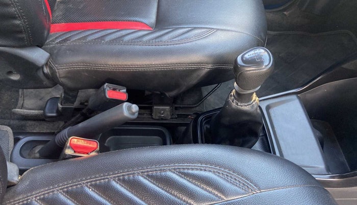 2021 Datsun Redi Go A, Petrol, Manual, 10,962 km, Gear Lever